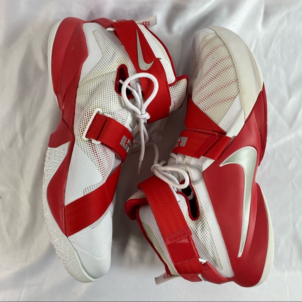 Nike Lebron James Zoom Soldier Basketball Hightops - Picture 5 of 9